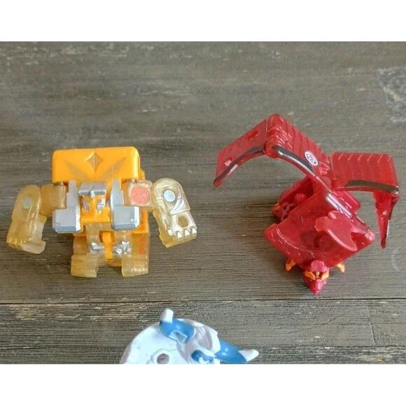 Bakugan Battle Brawlers Lot Of 7 B1000 B300 B400 B2800 B1900 B800 - Picture 4 of 6